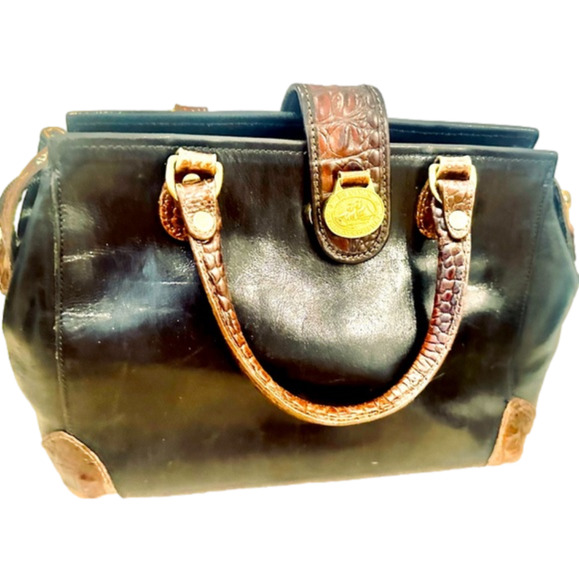 Brahmin Handbags - Brahmin Vintage Purse Shoulder Satchel Bag